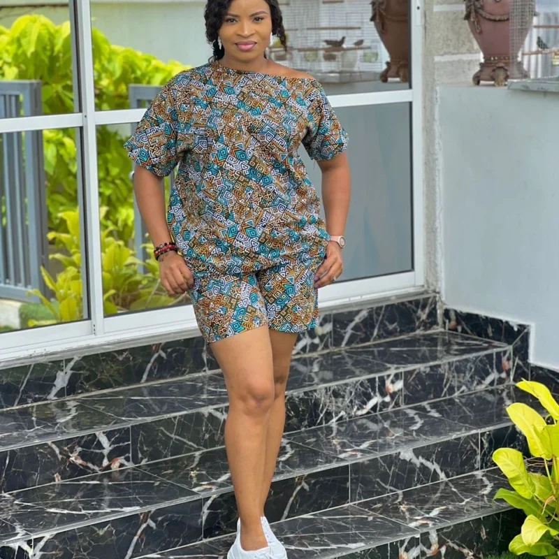 Onyi Shirt and Shorts Set