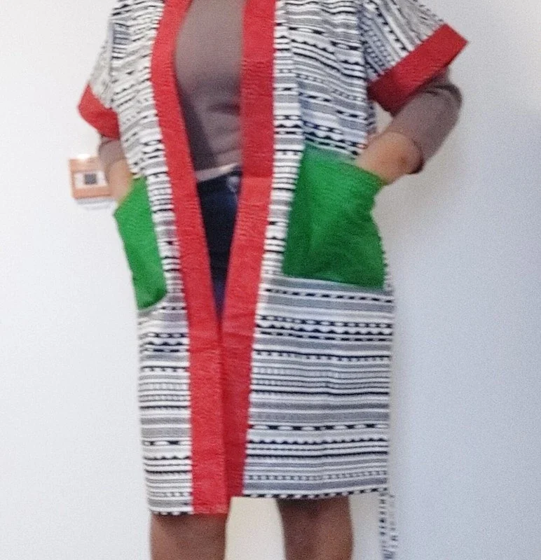 Tomi Kimono